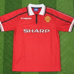 Manchester United 1998-99 Retro Jersey